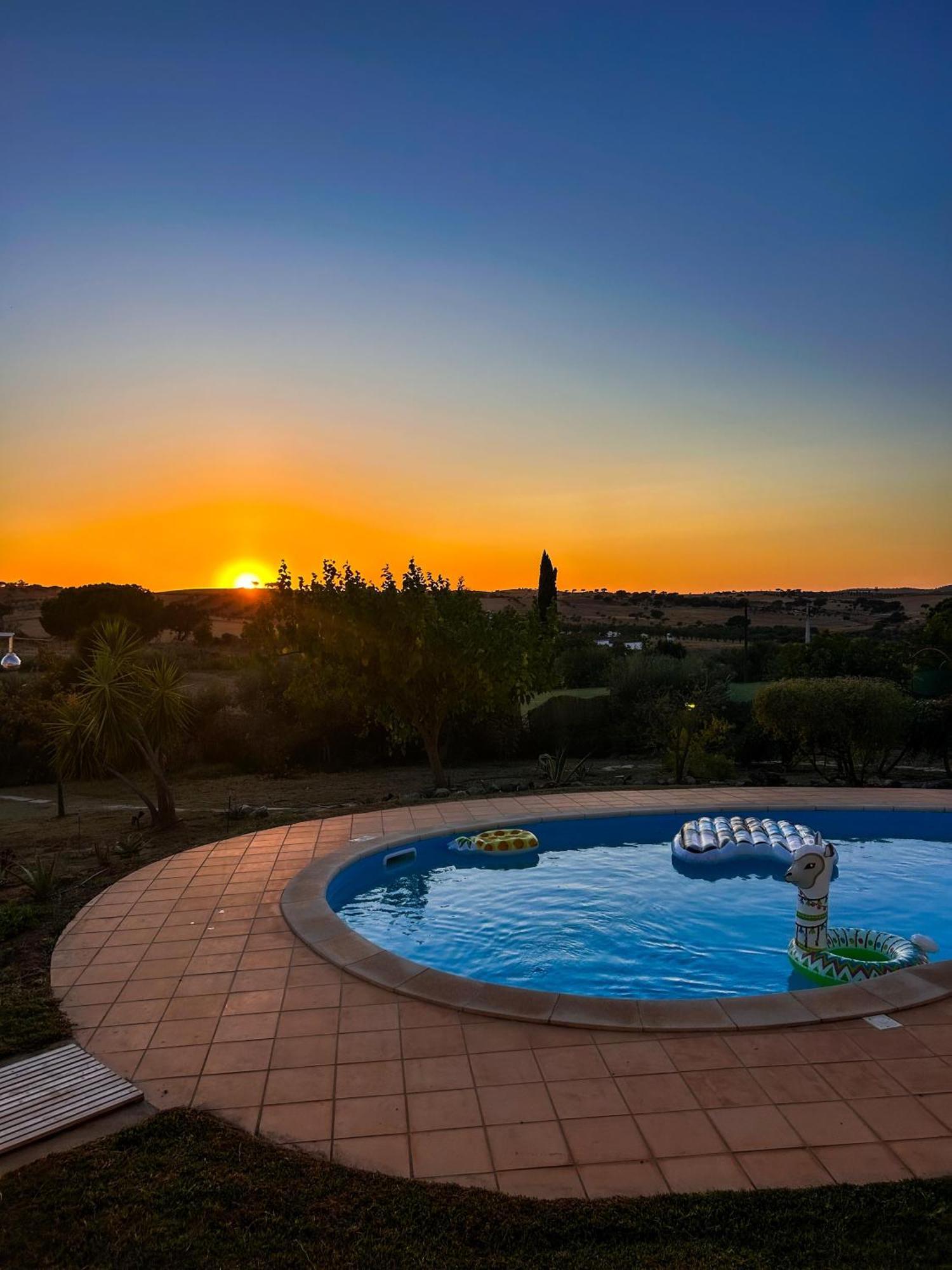 Por-Do-Sol Villa São Pedro do Corval Exterior foto